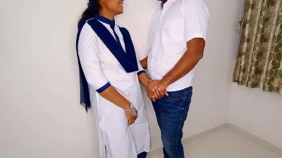स्कूल गर्ल के रूम में बुला के खूब चोदनी