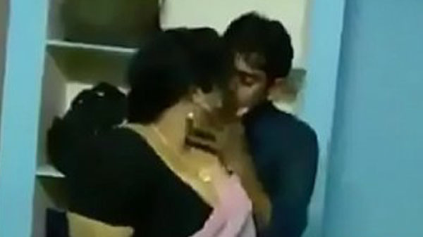 मोट चाची के साथ सेक्स