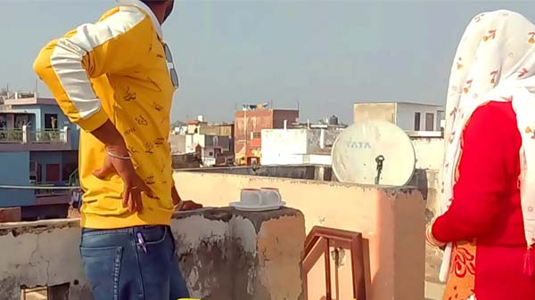नया साल में पड़ोसन भाभी के चोदाई