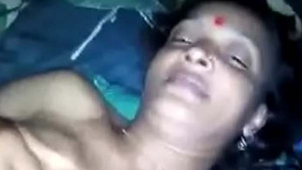 पेशेवर रंडी के बुर चोदाई