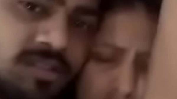रंडी के चोदाई के लीक विडियो