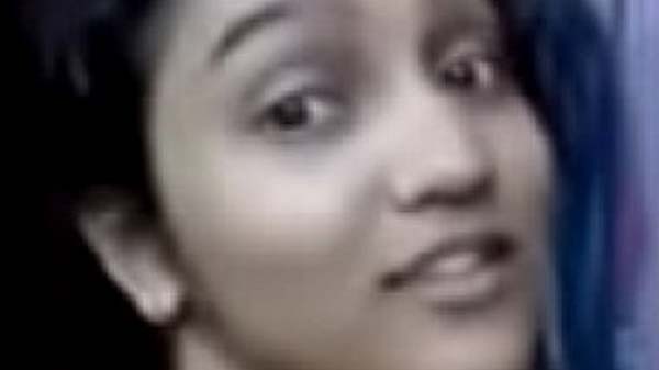 देहाती सेक्सी लड़की के नंगा विडियो
