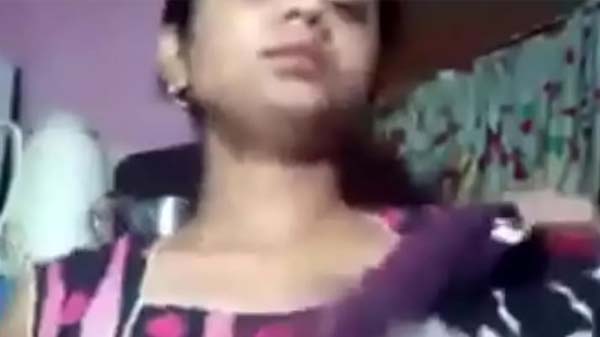 दुर्गापुर के लड़की के नंगा विडियो