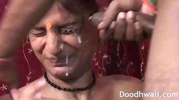 हॉट रंडी ख़ुशी के चोदाई