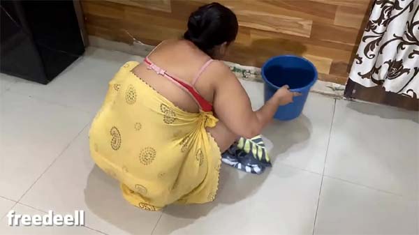 बिहारी कामवाली बाई के चोदाई
