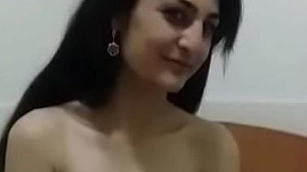 हॉट लड़की आलिया के मस्त नंगा विडियो