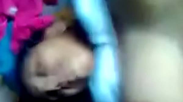 सेक्सी प्रेमिका के चूत चोदाई क्सक्सक्स