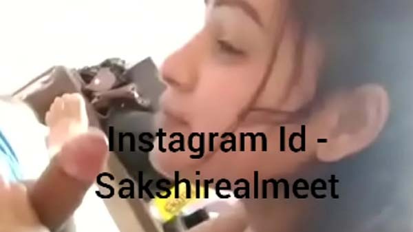 सेक्सी गर्ल के लॉज में चोदाई