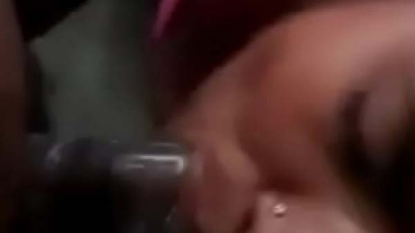 नौकरानी हमार लंड चुसत बारी
