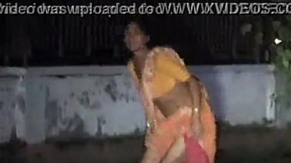 सड़क पर रंडी के चोदाई