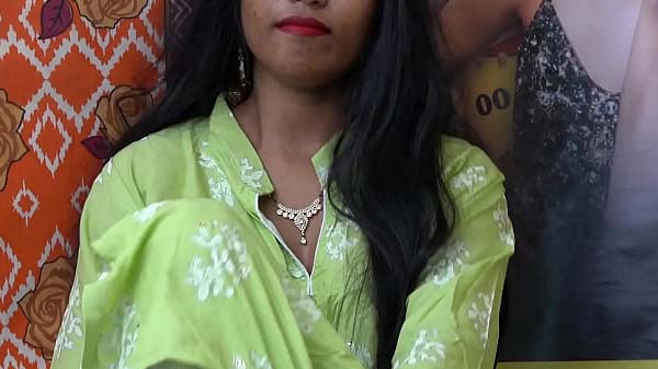 सेक्सी नौकरानी के चोदाई के पोर्न विडियो