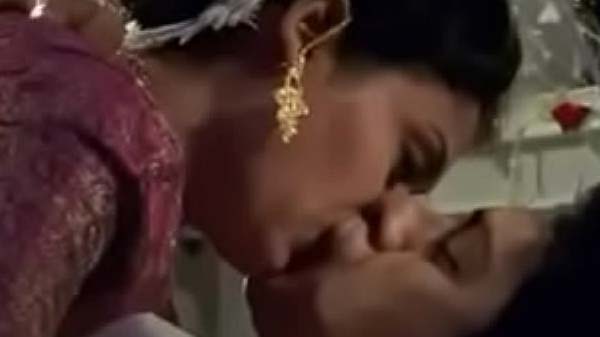 चाची के हॉट सेक्स के क्लिप्स