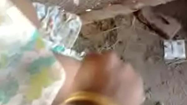 विलेज रंडी के मस्त बुर चोदाई क्लिप