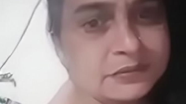 चाची के चोदाई ज़बरदस्त स्टाइल में