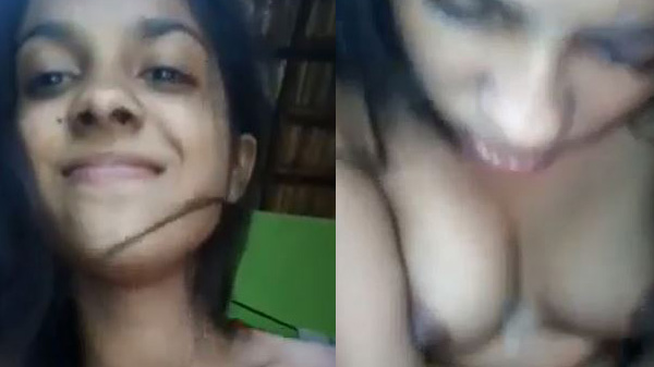 देहाती लड़की कविता बुर और चूची देखावत बारी