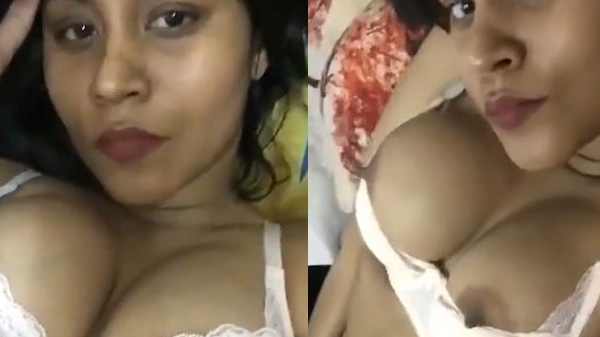 देसी गर्ल के रसीला बिग बूब्स के विडियो