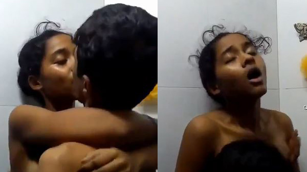 बाथरूम में बिहारी लड़की चोदवावत बारी