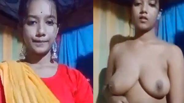 देहाती भाभी बुर और चूची दिखावत बारी
