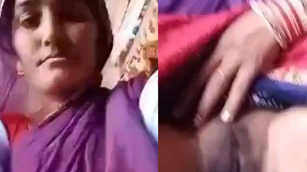 बिहारी भाभी बुर के देखावत बारी