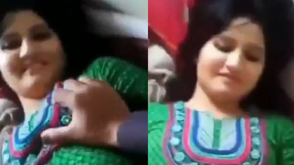गर्लफ्रेंड के चूची दबा के मस्त चोदाई