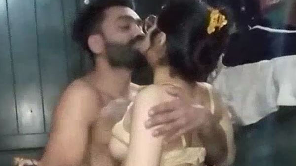 बिहारी मुस्लिम गर्ल आपन बॉयफ्रेंड के साथ सेक्स करत बारी