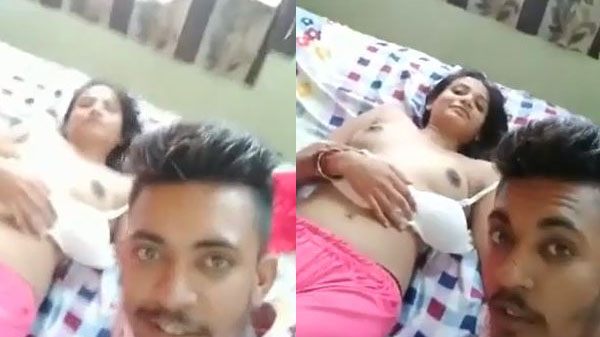 देसी गर्लफ्रेंड के साथ सेक्सी सेल्फी विडियो