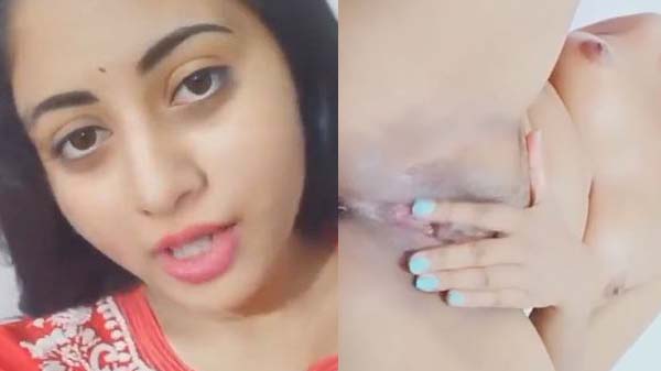 क्यूट बिहारी लड़की शोभा बुर में ऊँगली करत बारी