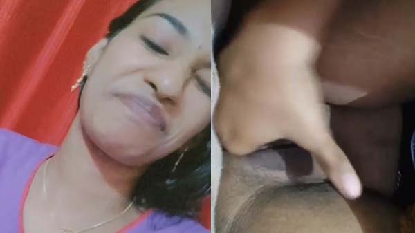 देहाती लड़की शनाया बुर में ऊँगली करके मजा लेत बारी