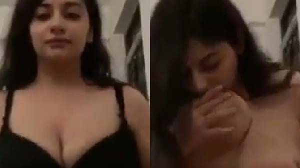 देसी गर्ल सलोनी आपन रसीला चूची के चुसत बारी