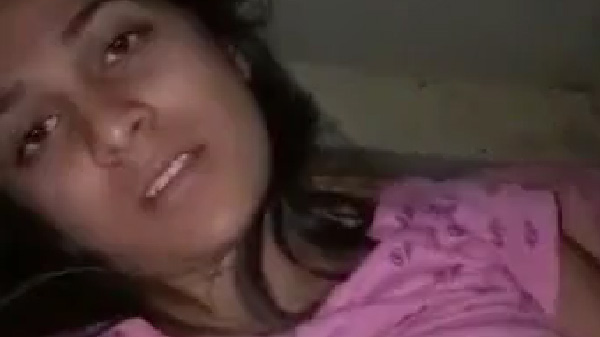 देहाती लड़की पूनम के सोलो सेक्स वीडियो