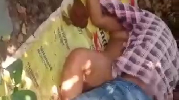 खेत में गर्लफ्रेंड के चुदाई के एमएमएस