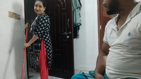 कामवाली मुठ मार देली मकान मालिक के