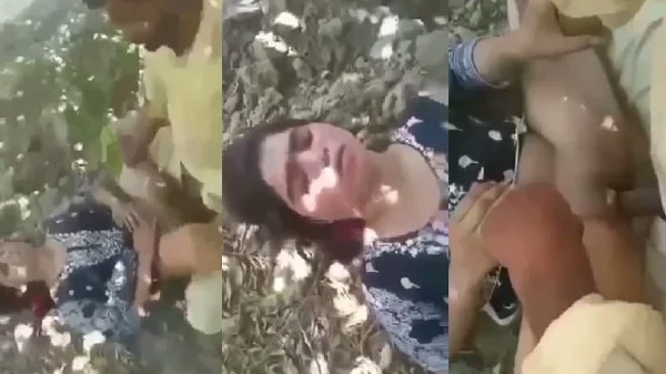 खूबसूरत लड़की आउटडोर में चोदवावत बारी