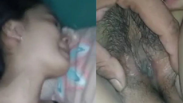 नेपाली लड़की आपन झांट वाला बुर चोदवावत बारी