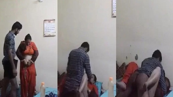 आंटी मस्ती में बंद कमरा में चोदवावत बारी