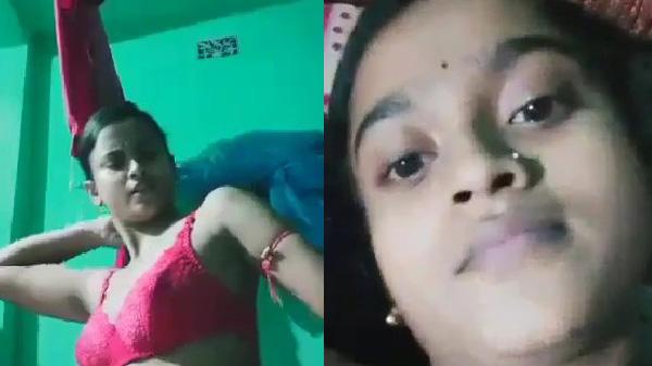 देसी लड़की गूंजा फिंगरिंग सेक्स करत बारी