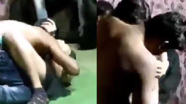 स्टेज पर ओर्केस्ट्रा डांसर के साथ सेक्स